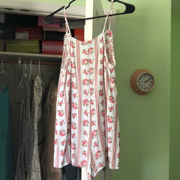 Forever 21 Floral Romper - Picture 2 of 4